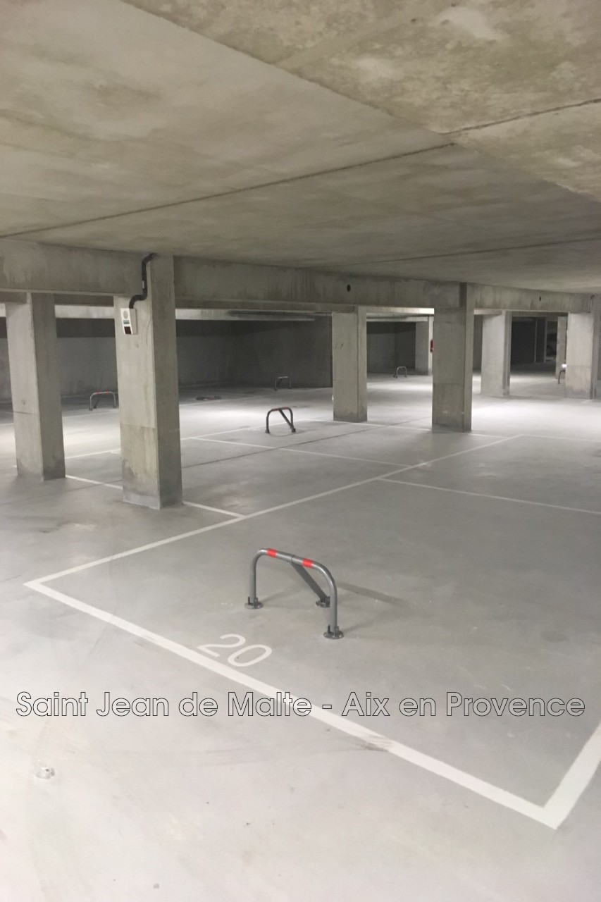 Vente Garage / Parking à Marseille 10e arrondissement 0 pièce