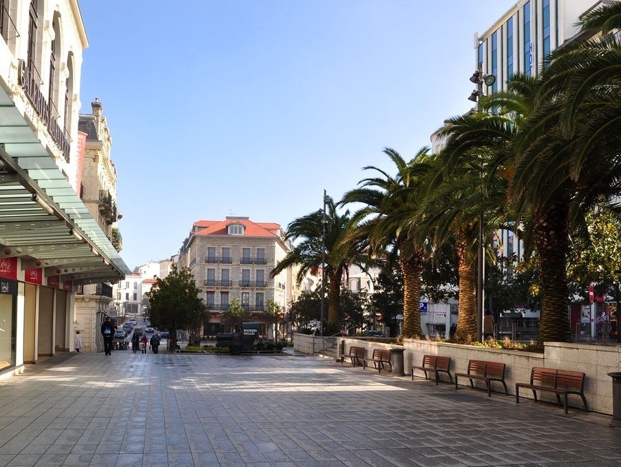 Vente Bureau / Commerce à Biarritz 3 pièces