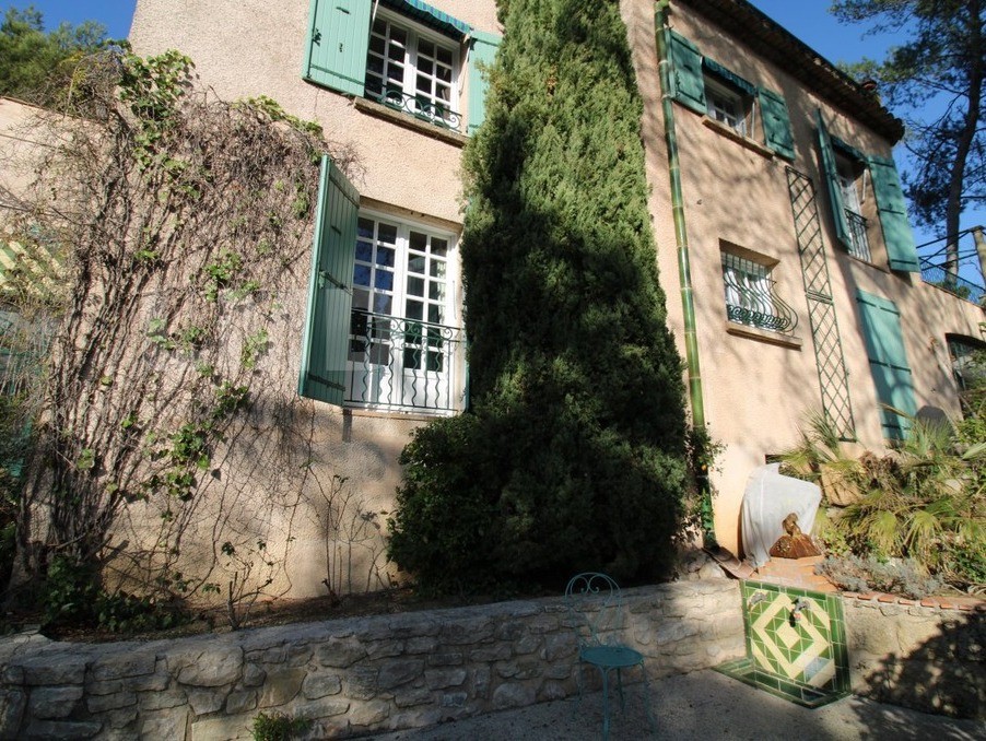 Viager Maison à Saint-Clément-de-Rivière 7 pièces