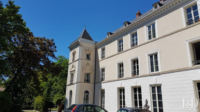 Vente Maison à Fontenay-le-Vicomte 23 pièces
