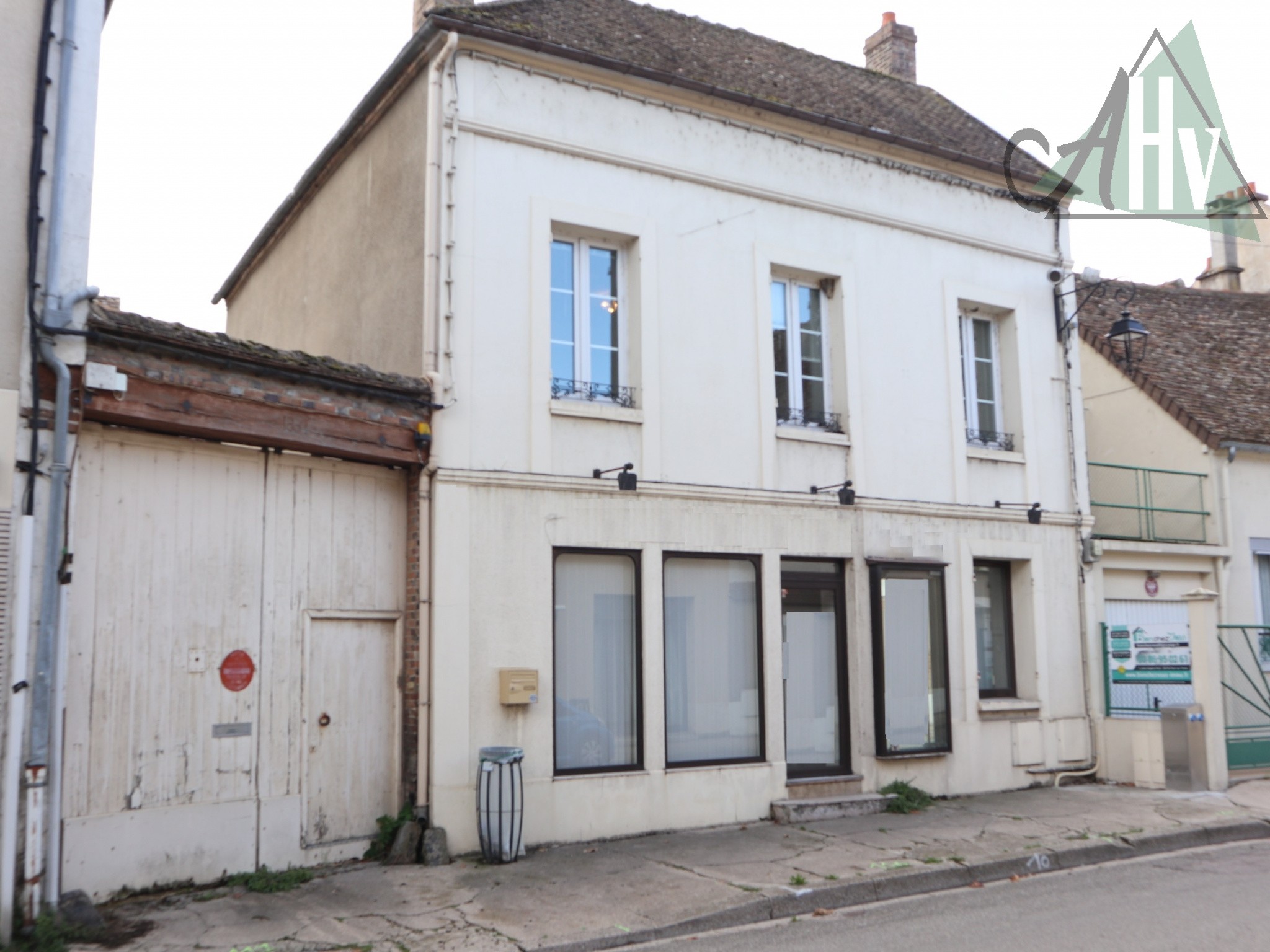 Vente Maison à Pont-sur-Yonne 11 pièces