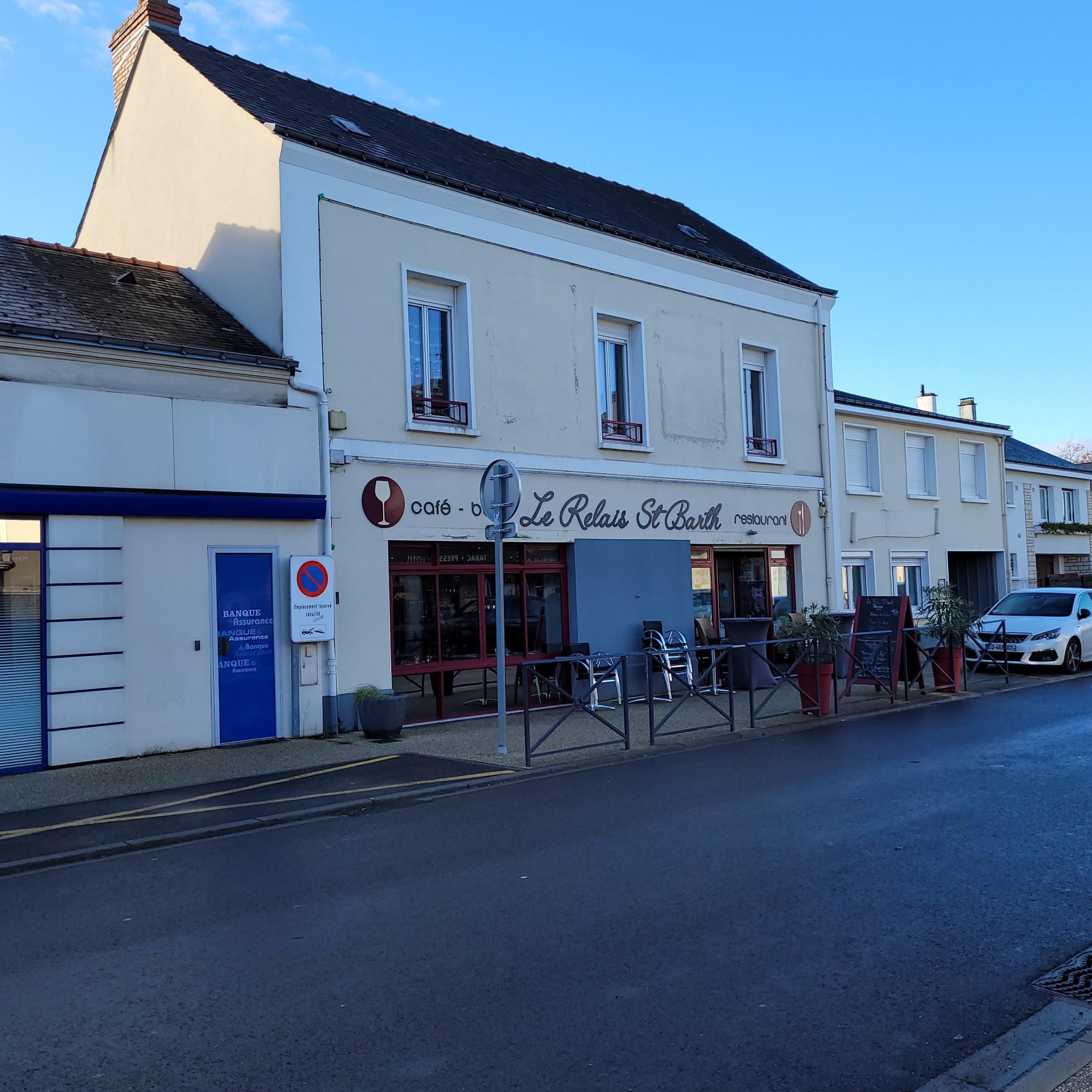 Vente Bureau / Commerce à Saint-Barthélemy-d'Anjou 0 pièce