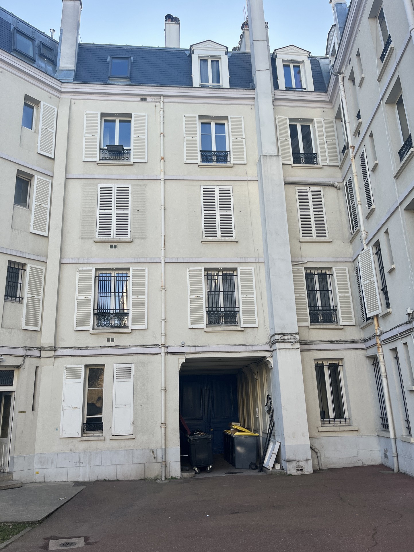 Location Bureau / Commerce à Argenteuil 0 pièce