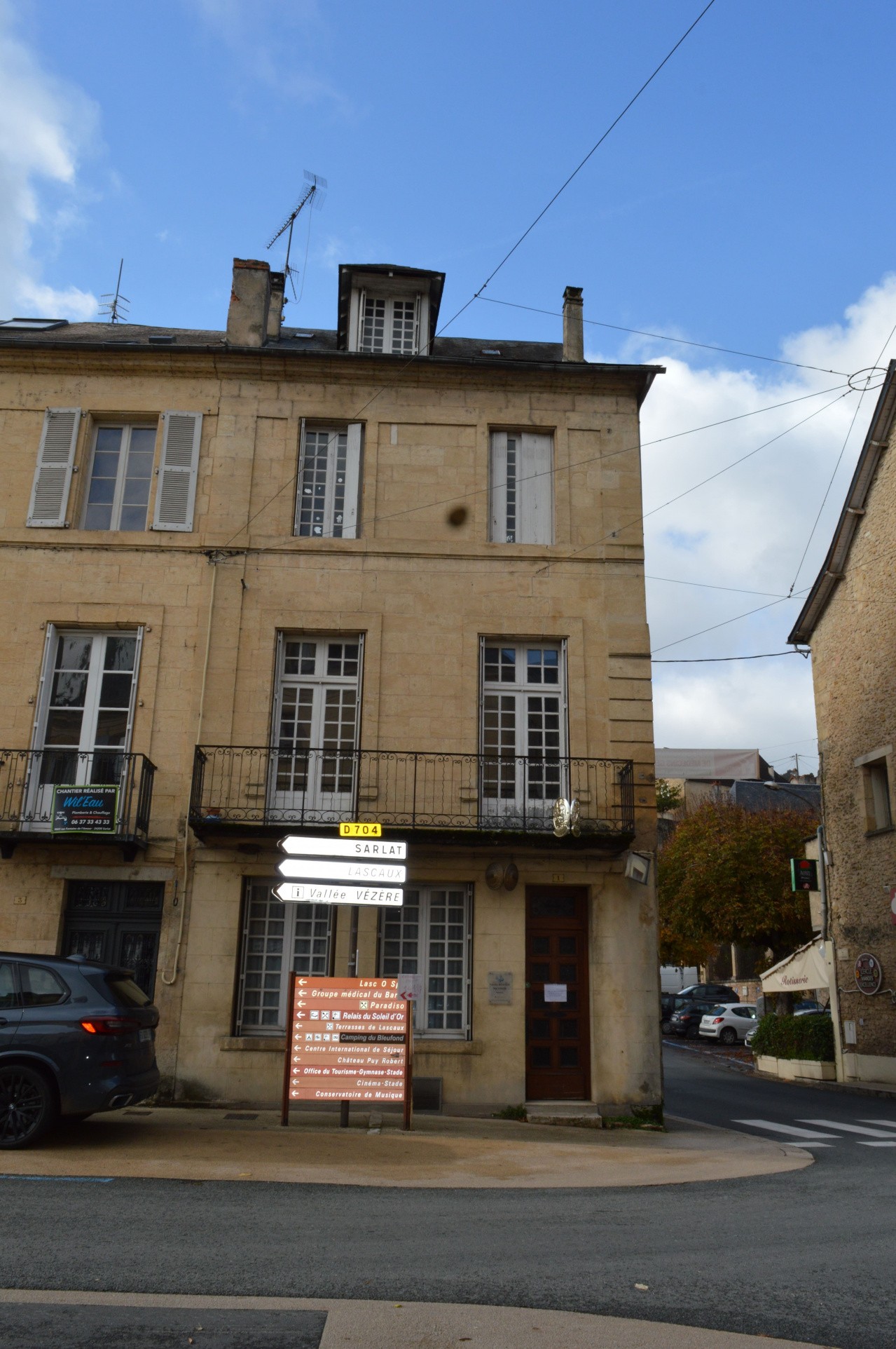 Vente Bureau / Commerce à Montignac 0 pièce