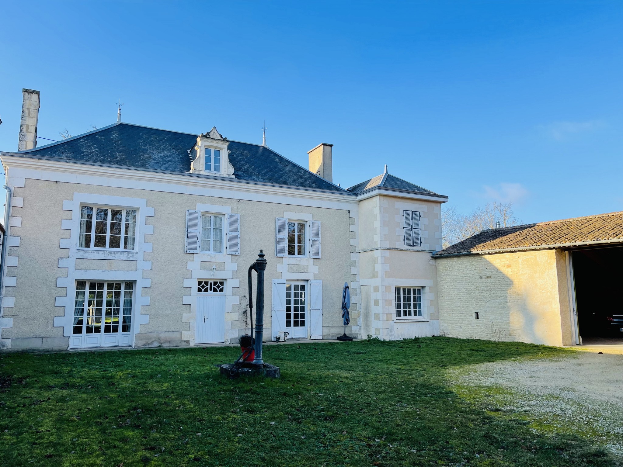 Vente Maison à Neuville-de-Poitou 7 pièces