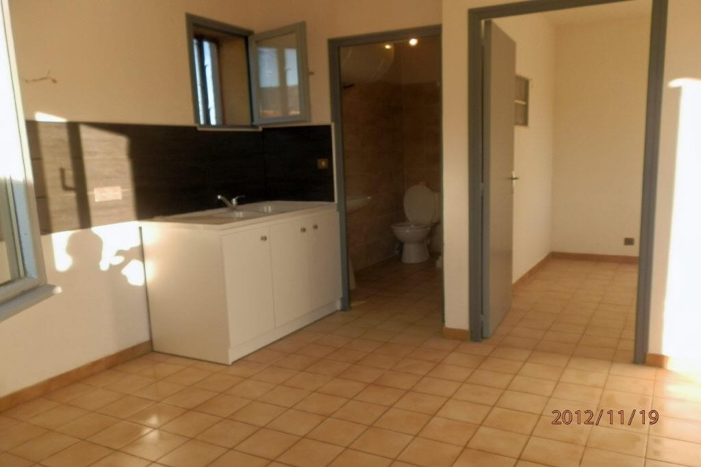 Location Appartement à Saint-Remèze 2 pièces