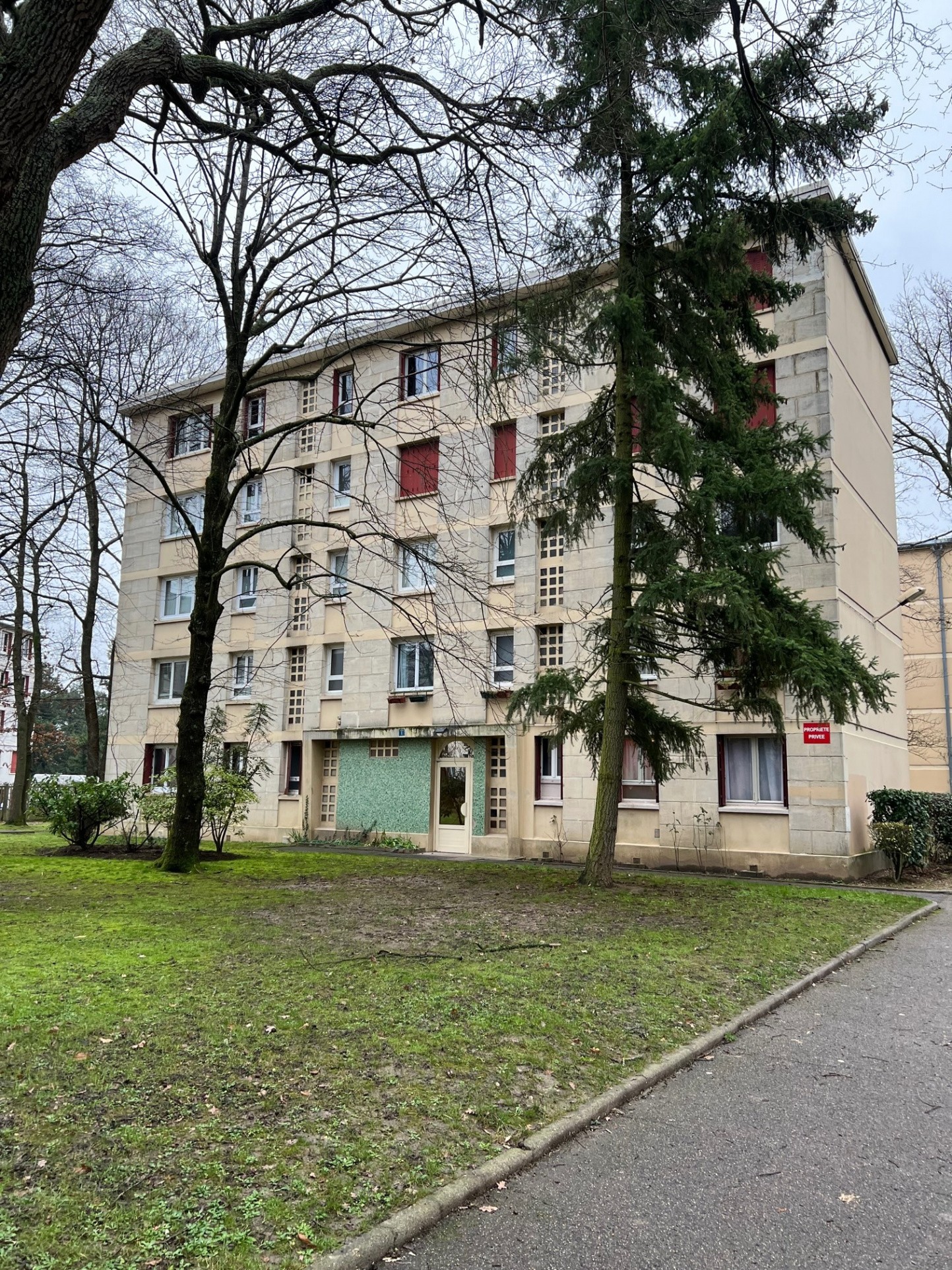 Vente Appartement à Sainte-Geneviève-des-Bois 2 pièces