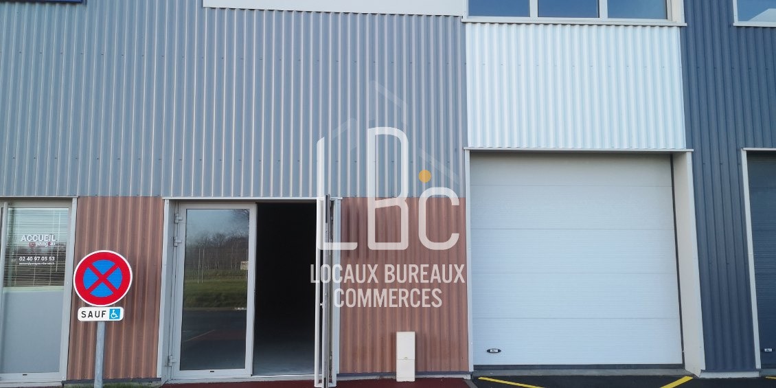 Location Bureau / Commerce à Montbert 3 pièces