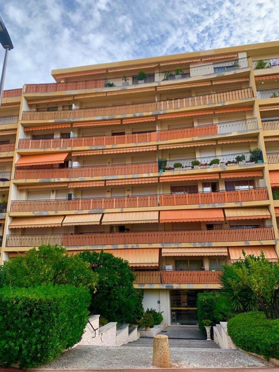 Location Appartement à Roquebrune-Cap-Martin 1 pièce