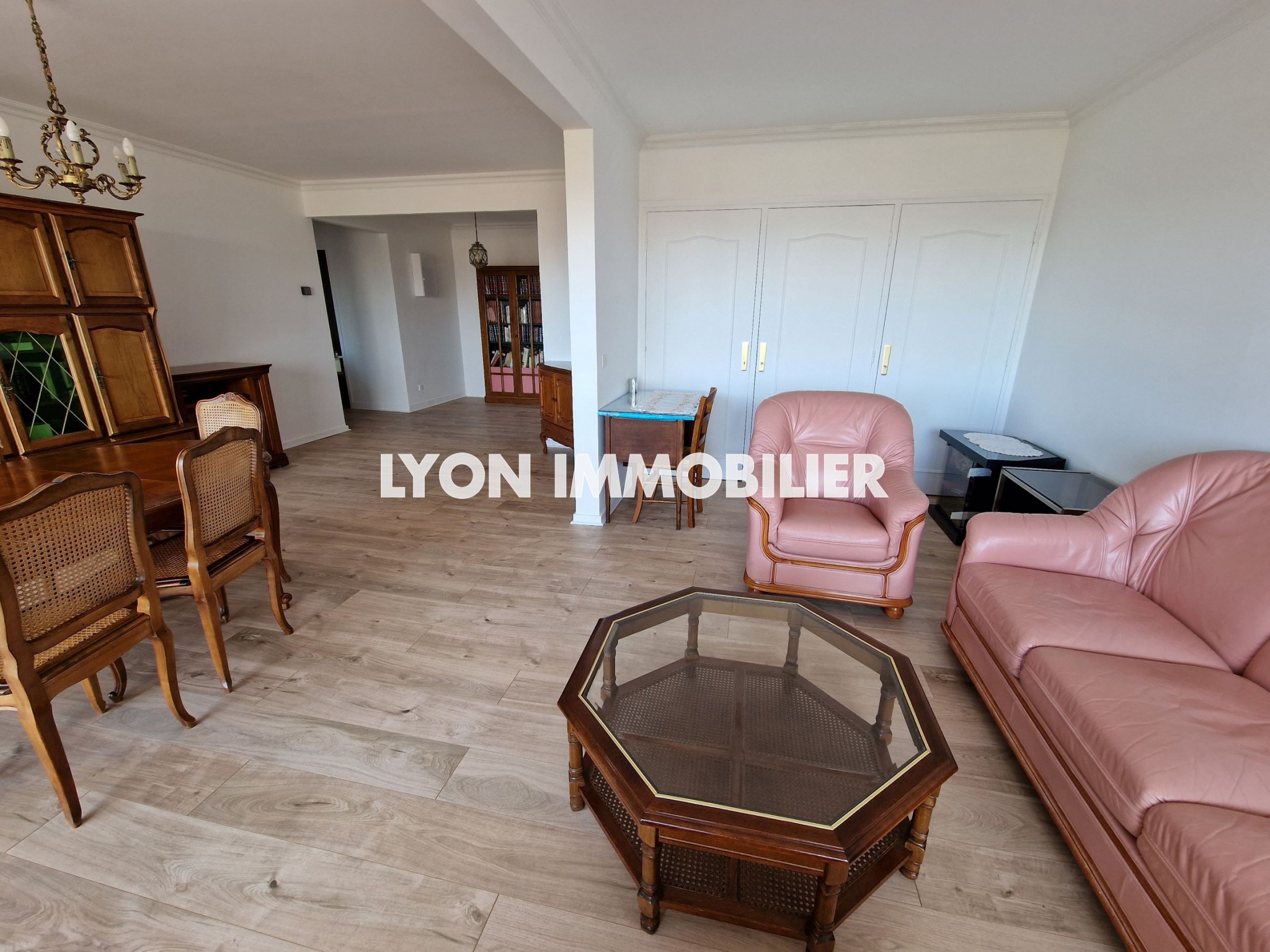 Vente Appartement à Lyon 8e arrondissement 4 pièces