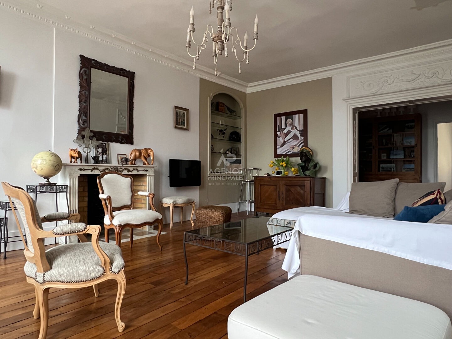 Location Appartement à Versailles 5 pièces