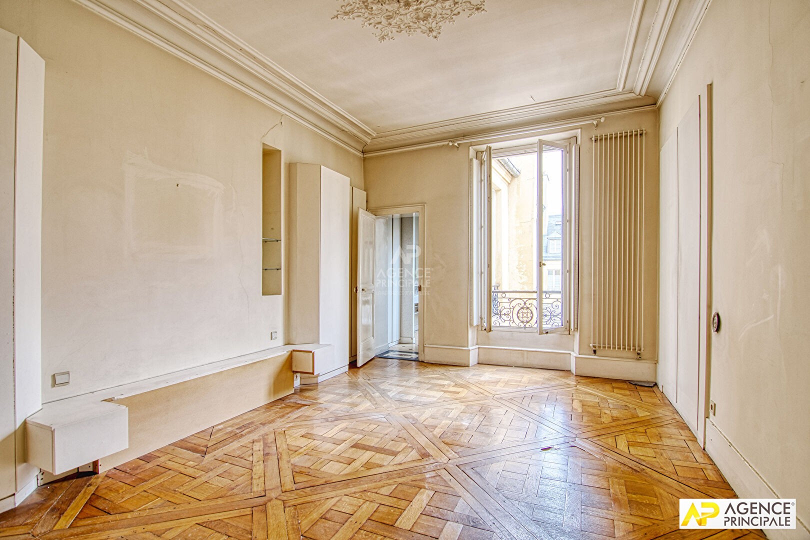 Vente Appartement à Versailles 8 pièces