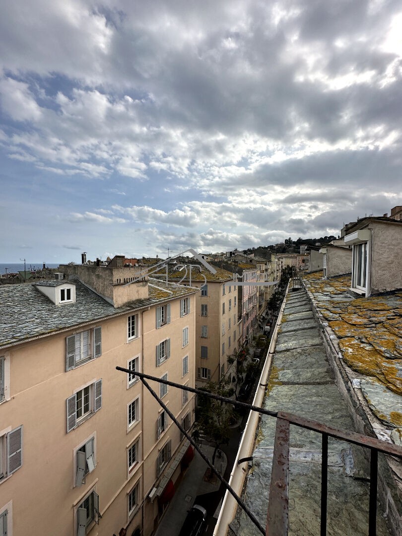 Vente Appartement à Bastia 12 pièces
