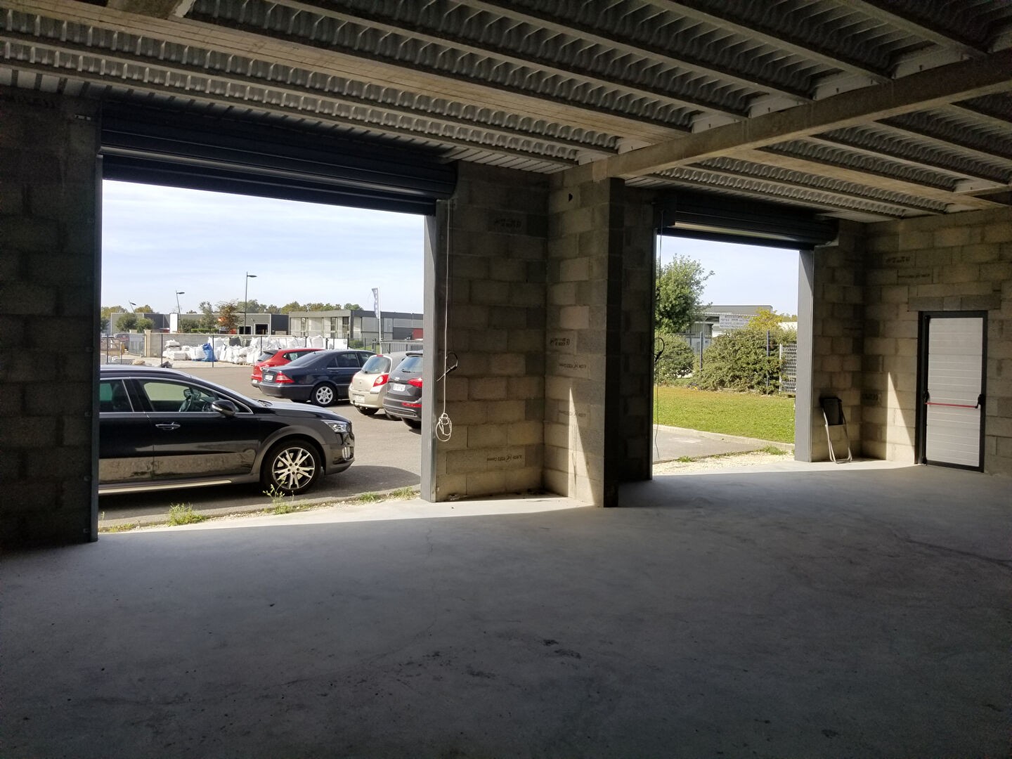 Location Garage / Parking à Ambarès-et-Lagrave 0 pièce