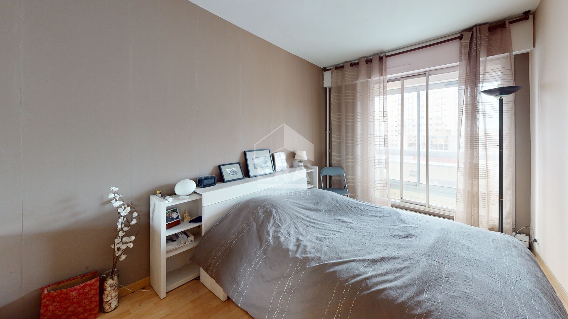 Vente Appartement à Paris Buttes-Chaumont 19e arrondissement 4 pièces