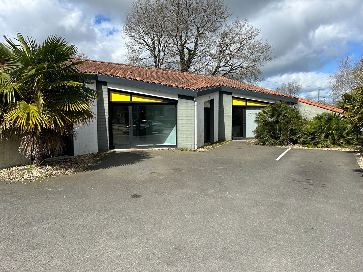 Location Garage / Parking à Mouilleron-le-Captif 0 pièce