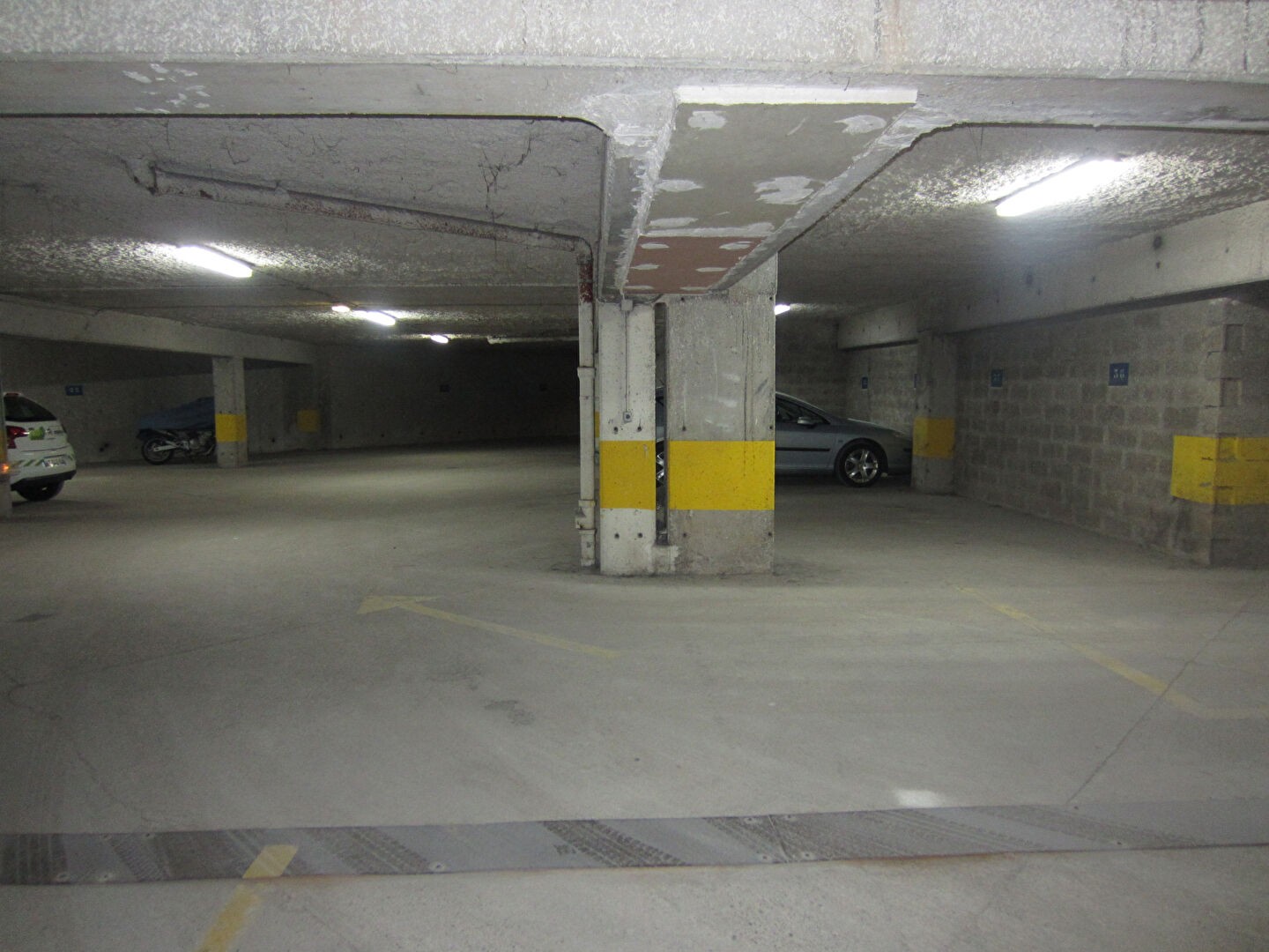 Vente Garage / Parking à Forbach 2 pièces