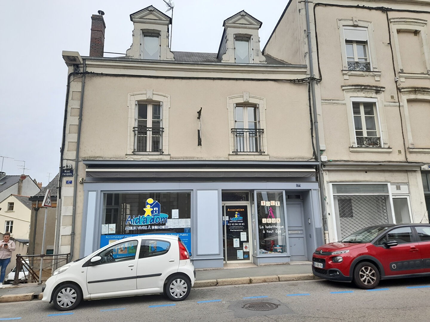 Vente Bureau / Commerce à Château-Gontier 0 pièce