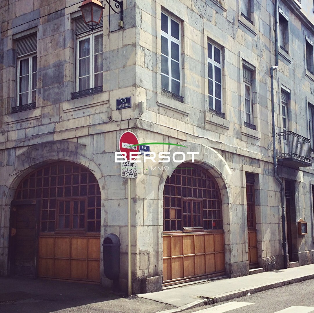 Vente Bureau / Commerce à Besançon 0 pièce