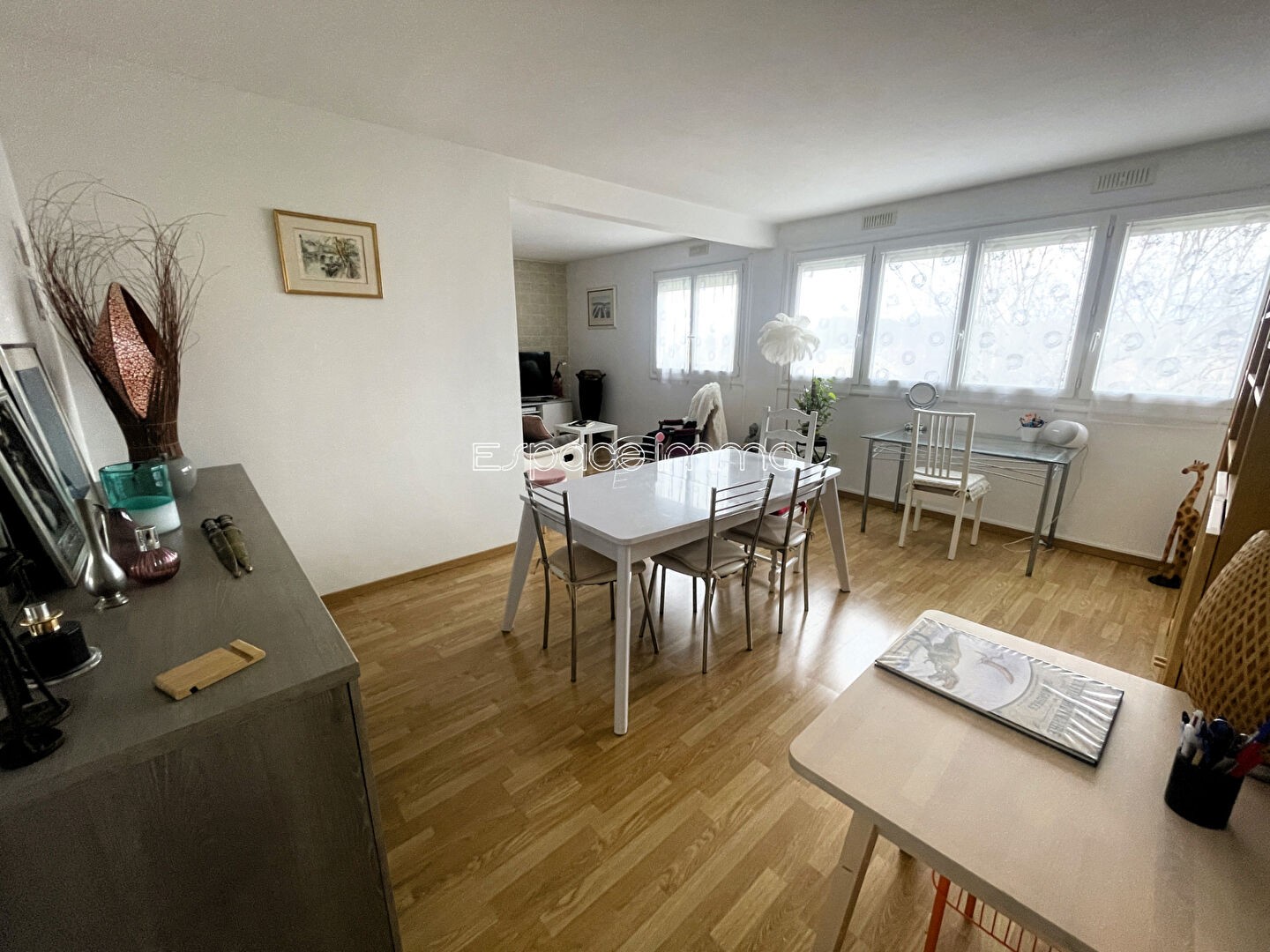 Vente Appartement à Saint-Aubin-lès-Elbeuf 4 pièces