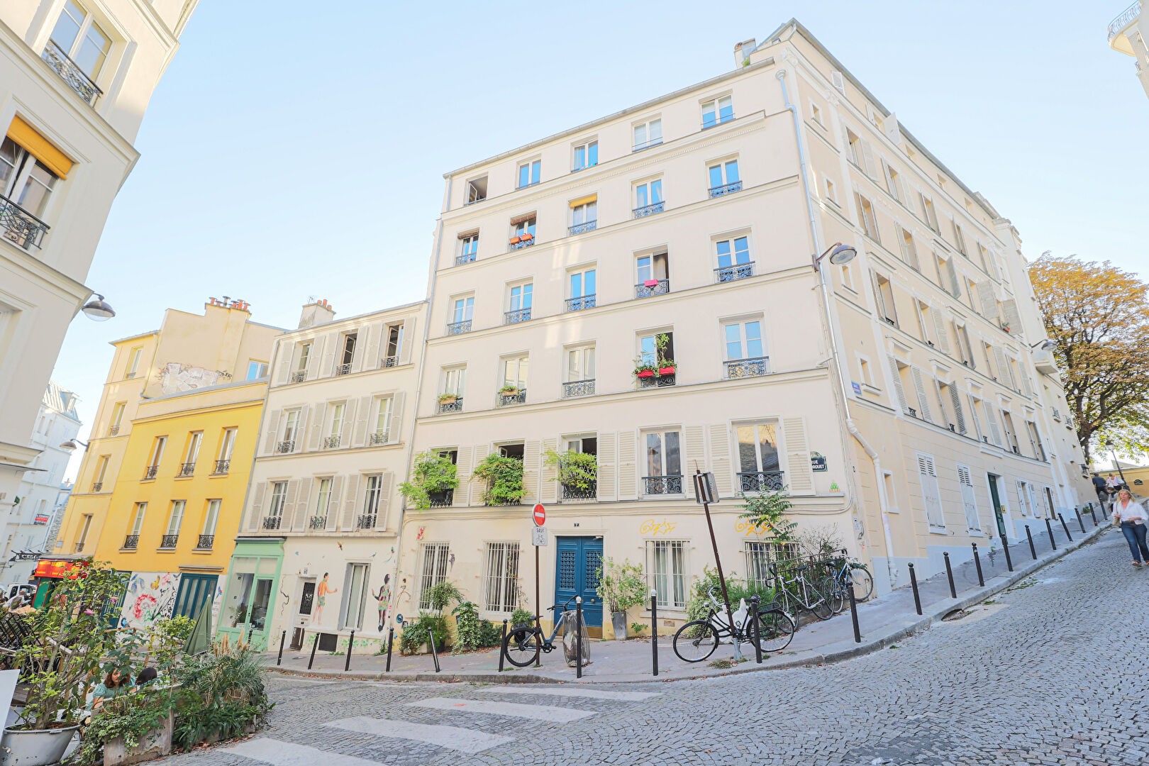 Vente Garage / Parking à Paris Butte-Montmartre 18e arrondissement 5 pièces