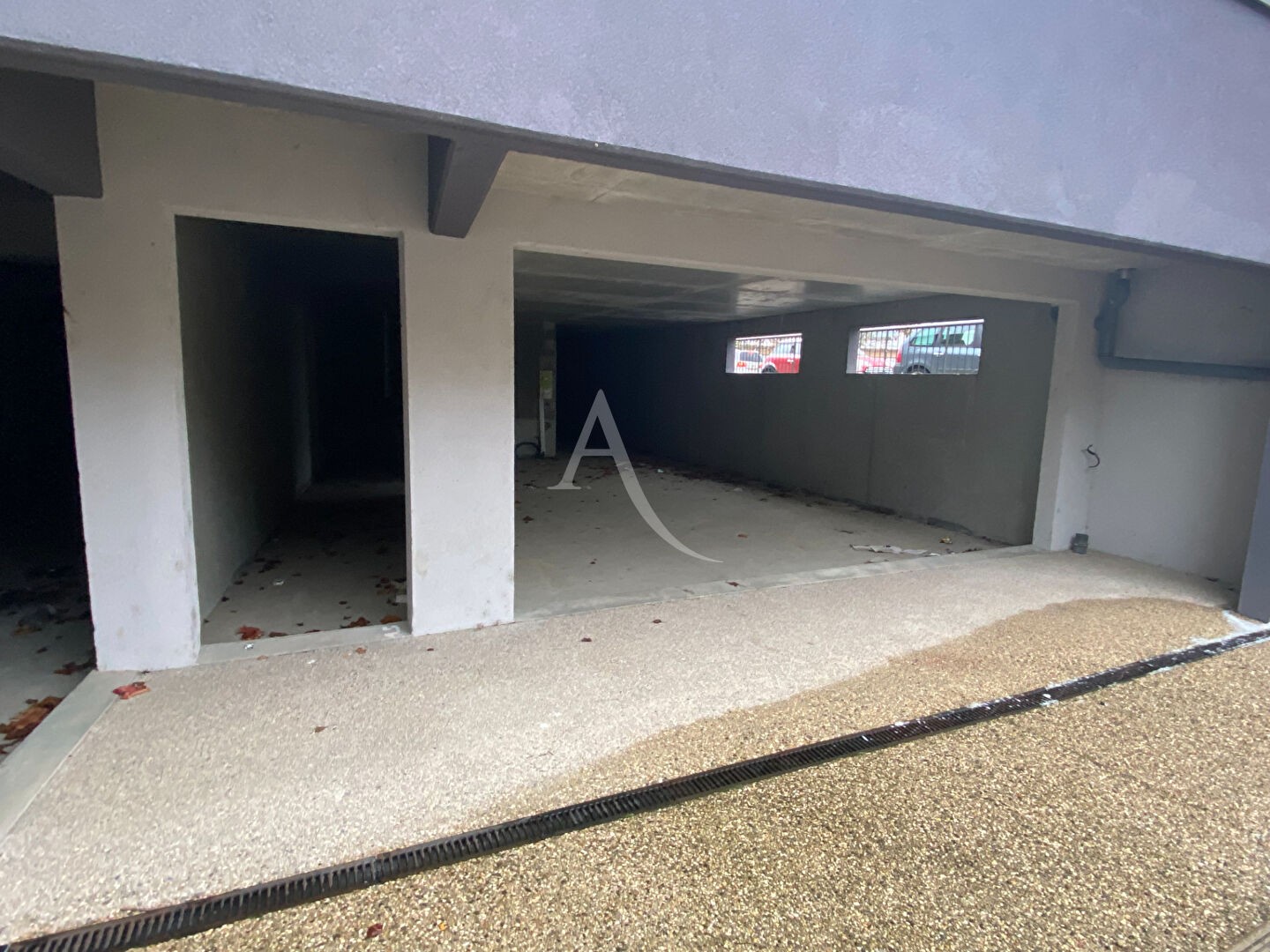 Location Garage / Parking à Bourg-en-Bresse 0 pièce