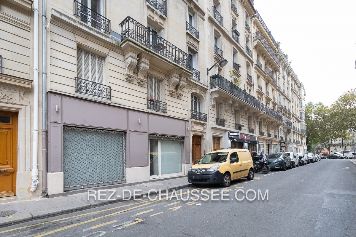 Vente Garage / Parking à Paris Passy 16e arrondissement 4 pièces