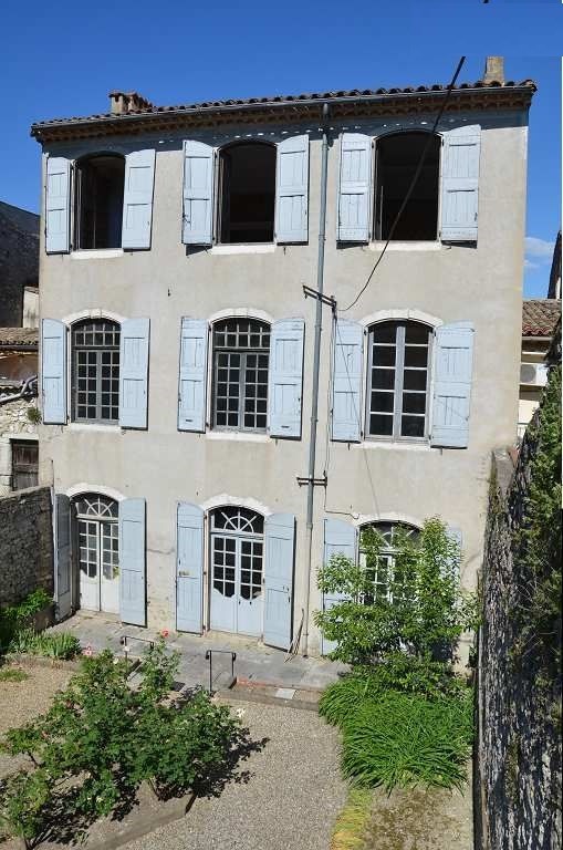 Vente Maison à Saint-Hippolyte-du-Fort 20 pièces