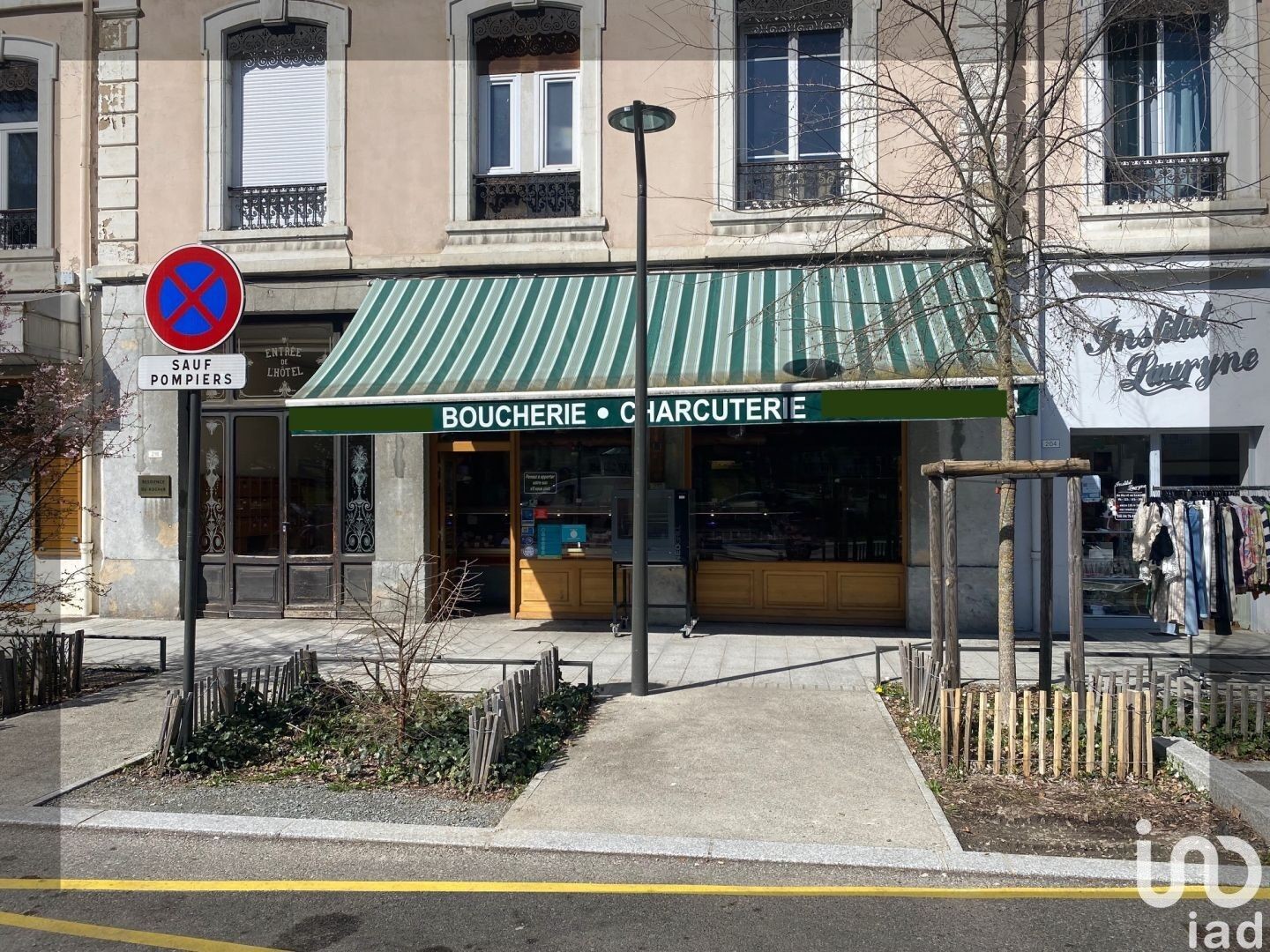 Vente Bureau / Commerce à Saint-Martin-d'Uriage 0 pièce