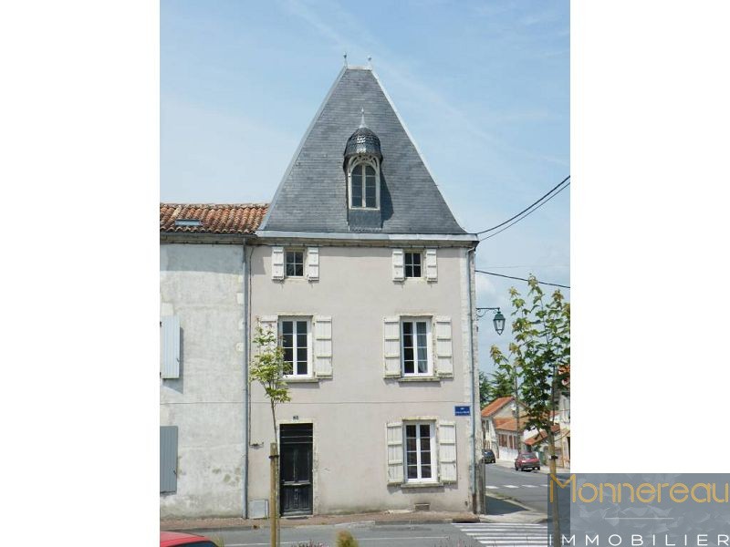 Vente Maison à Barbezieux-Saint-Hilaire 5 pièces