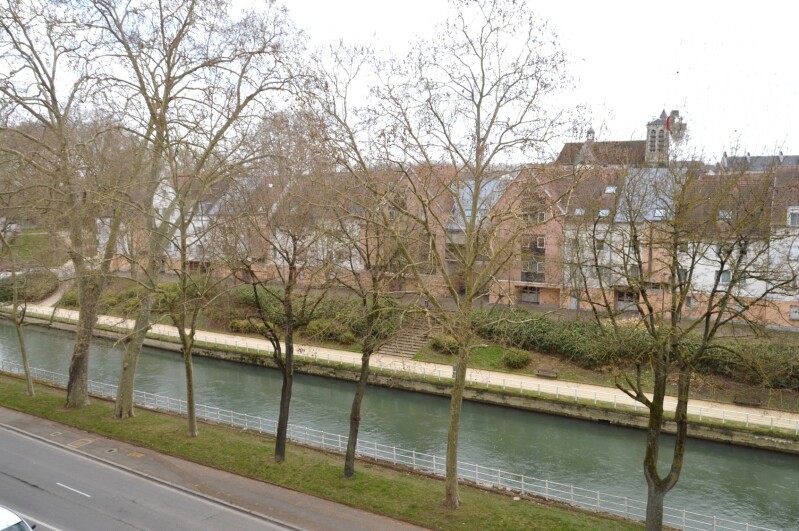Location Appartement à Troyes 5 pièces