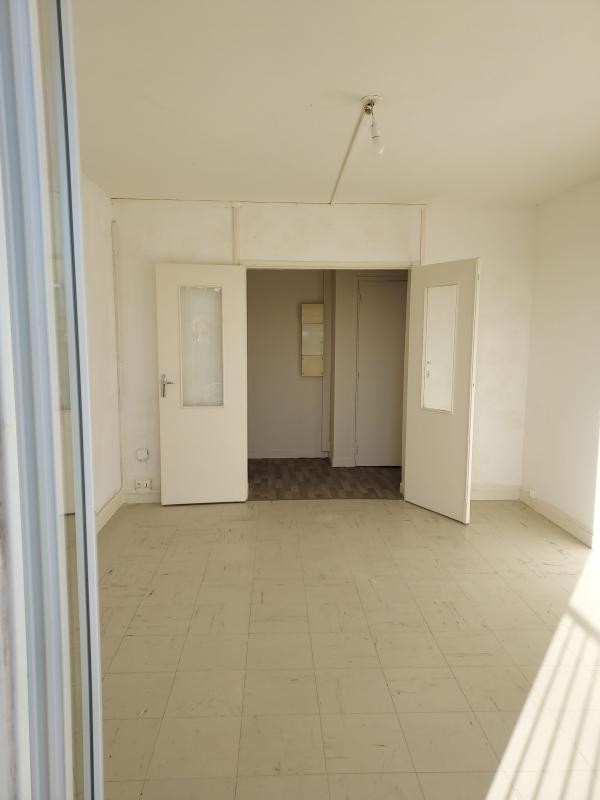 Location Appartement à la Chapelle-Saint-Luc 3 pièces
