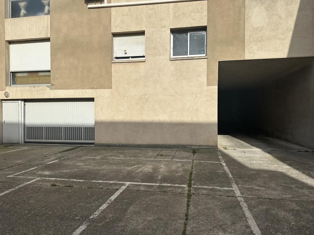 Vente Garage / Parking à Castelnaudary 1 pièce