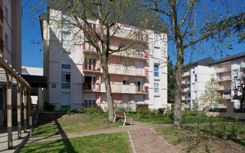 Location Appartement à Saint-Amand-Montrond 1 pièce