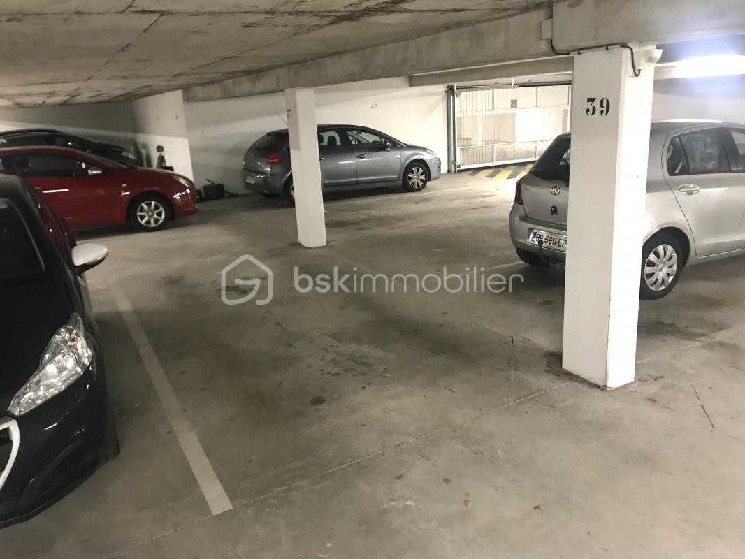 Vente Garage / Parking à Capinghem 0 pièce