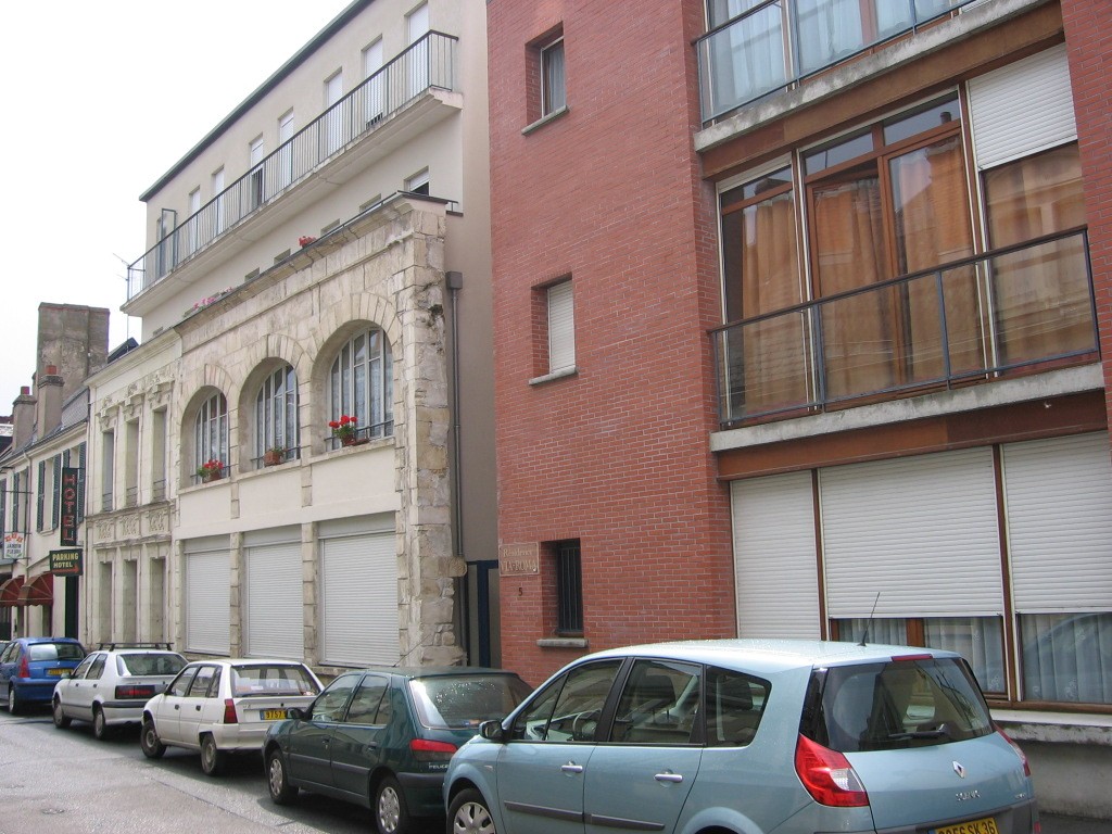 Location Appartement à Issoudun 2 pièces