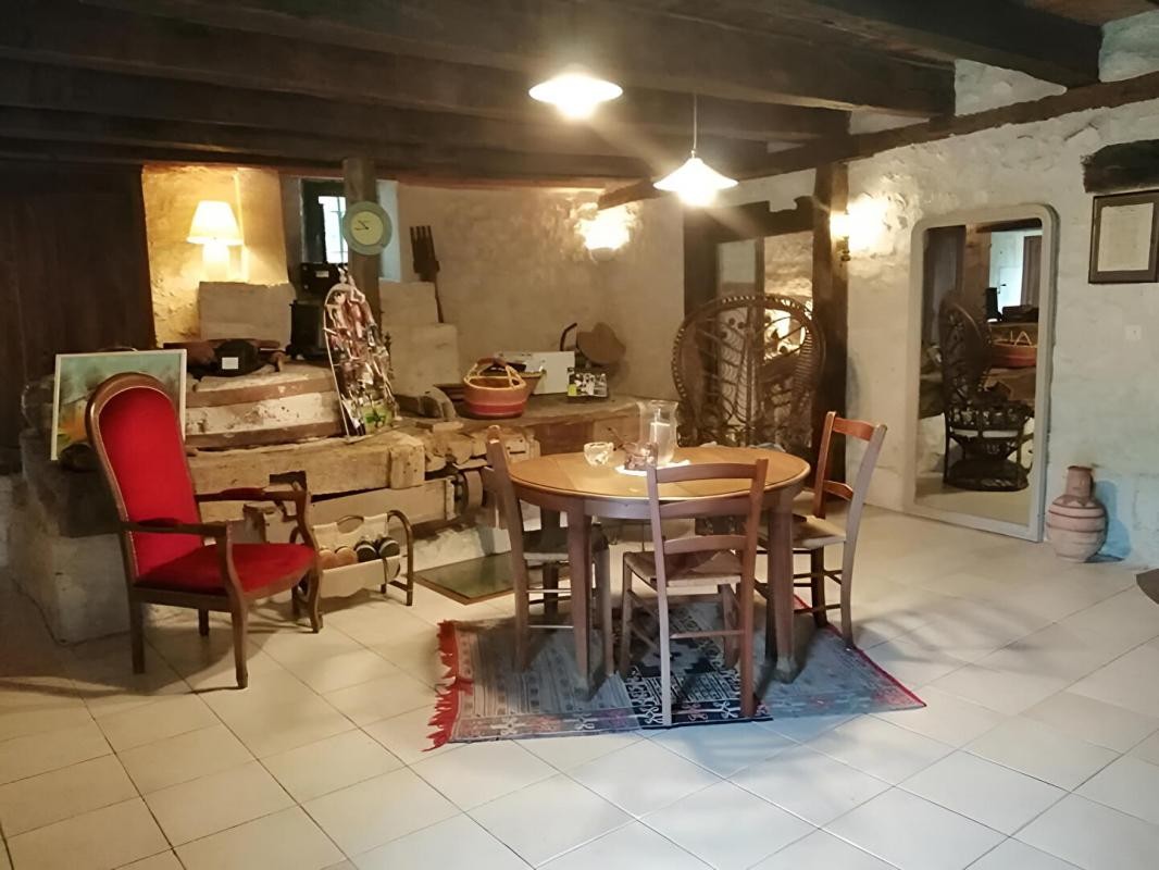 Vente Maison à Montaigu-de-Quercy 8 pièces