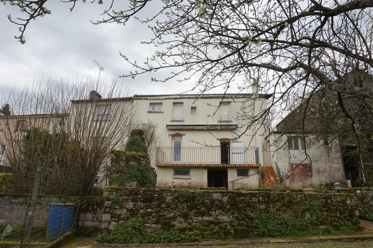 Vente Maison à Saint-Laurent-sur-Sèvre 9 pièces