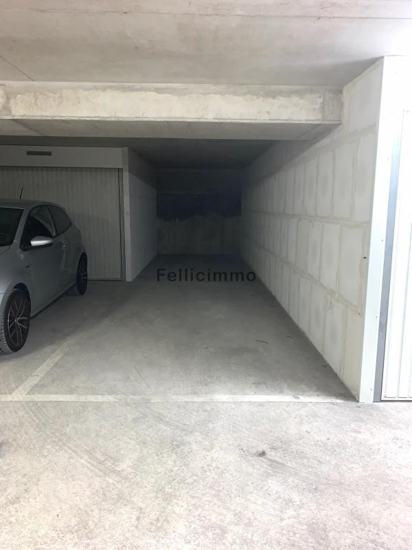 Location Garage / Parking à Antibes 0 pièce