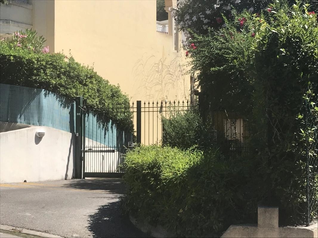 Location Garage / Parking à Cannes 0 pièce