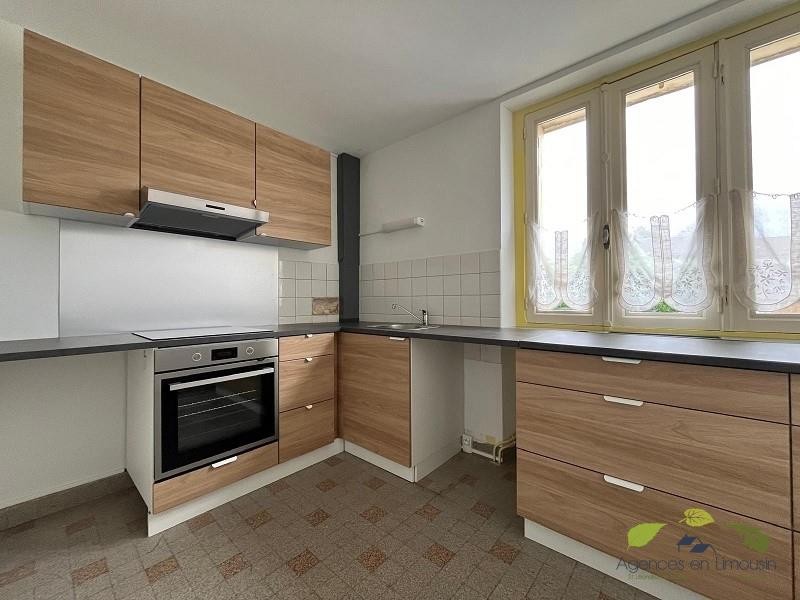 Location Appartement à Saint-Léonard-de-Noblat 4 pièces