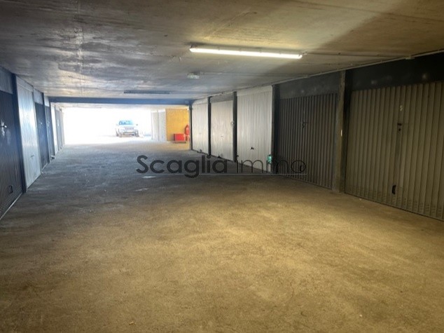 Location Garage / Parking à Ajaccio 0 pièce
